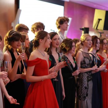 Stužková slávnosť – Sparks