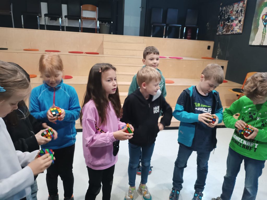 Interaktívne projekty