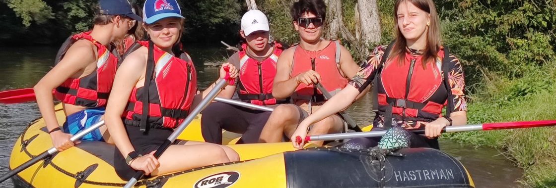 Letný turistický kurz Hikers a Pets