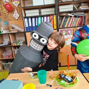 Karneval – Bees, Anchors, Crew, Dazzlers