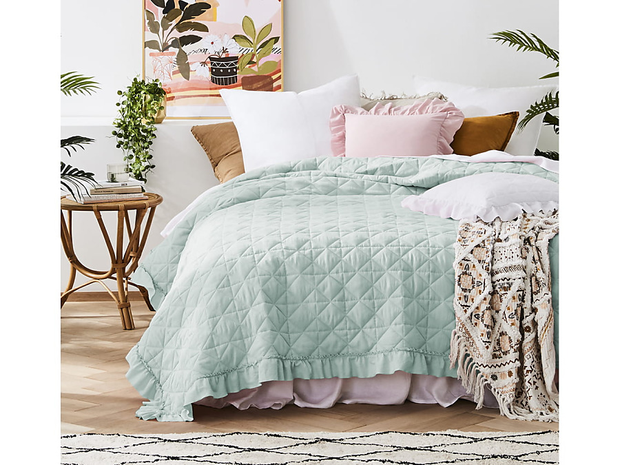 Havana prehoz na posteľ