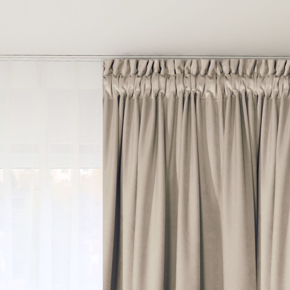 Krémové závesy po zem. Rosa