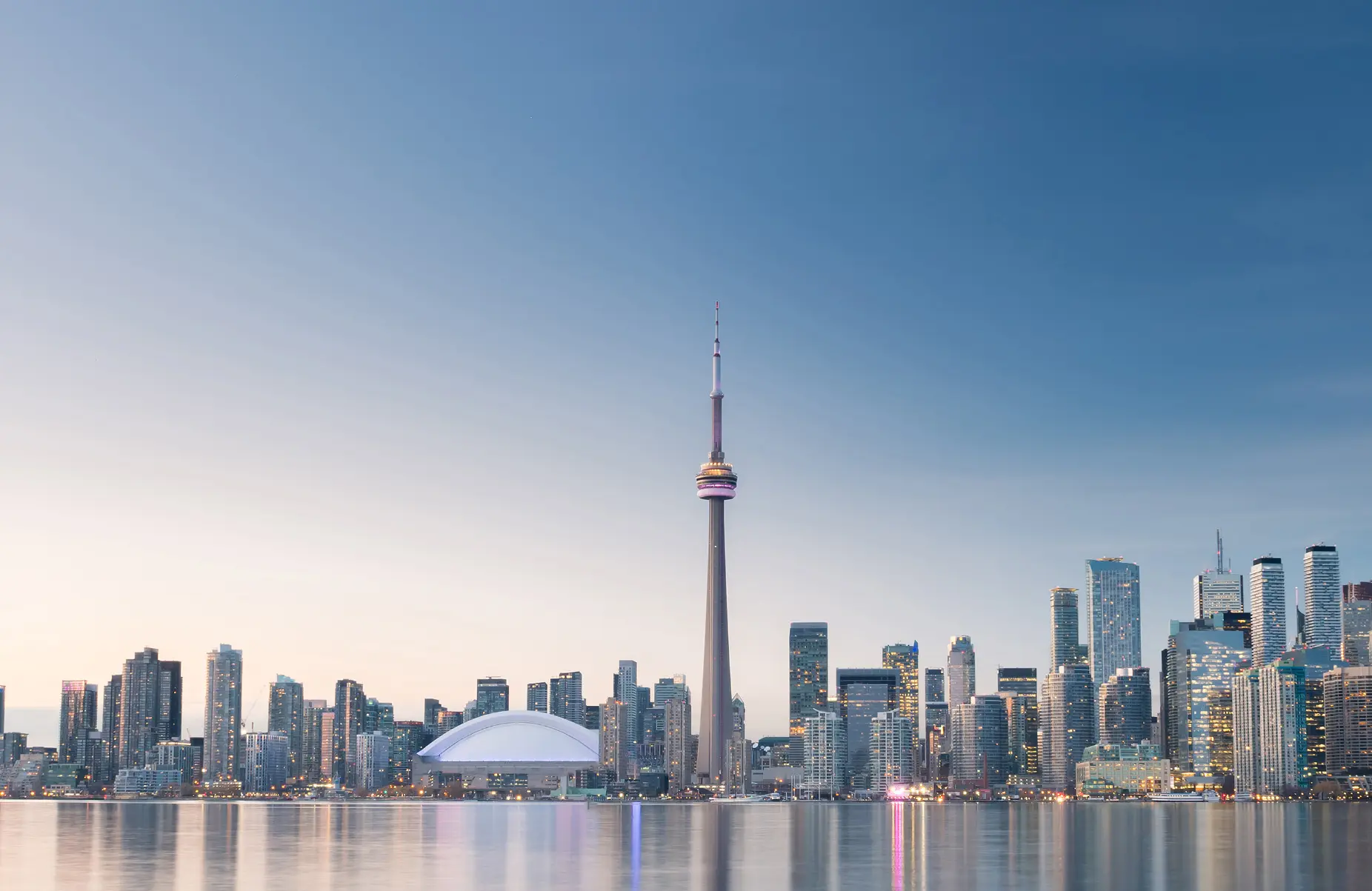 Work Smarter in the Heart
of Toronto